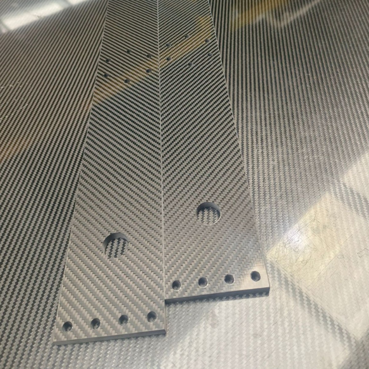 carbon fiber CNC cuting