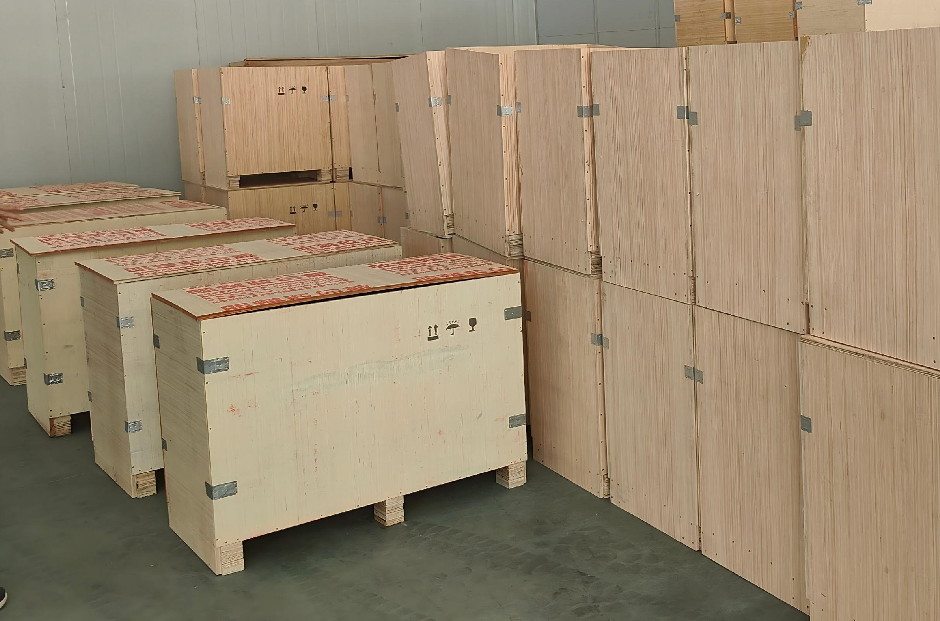 wooden box for carbon fiber sheet